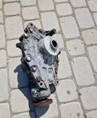 BMW 7 F01 F02 F03 F04 Front differential 7577690