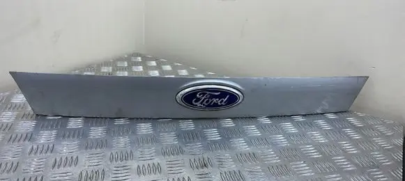 Ford Mondeo Mk III Tailgate trim 7S71402B34A