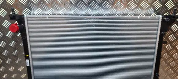 Coolant radiator