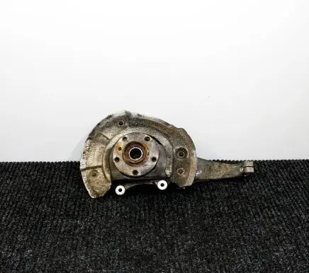 BMW 5 F10 F11 Front wheel hub