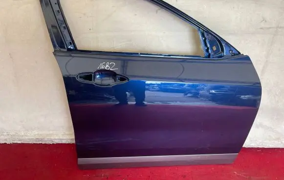 BMW X2 F39 Front door