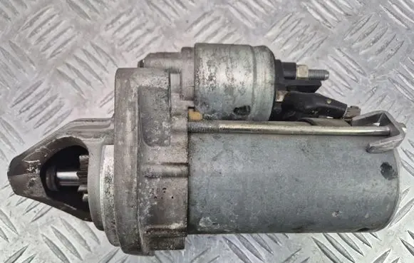BMW 5 E60 E61 Starter motor 7616500 TS12E36 G199890A