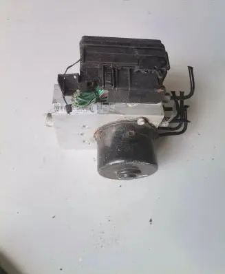 Jeep Grand Cherokee (WK) ABS Pump 00009332D1 ZNR5E25C17 25092543033