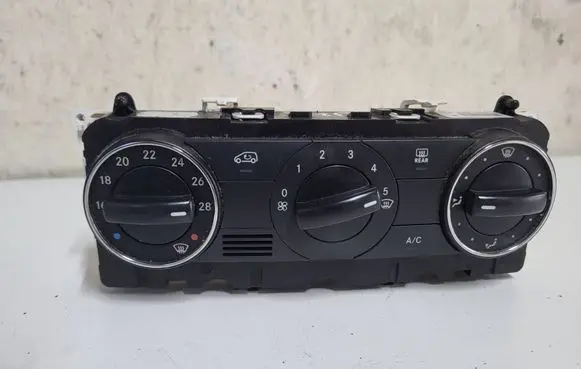 Mercedes-Benz B W245 Climate control unit A1698301785 69780012