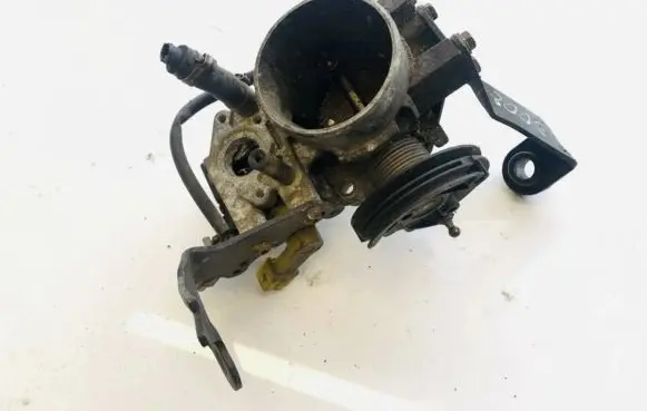 Peugeot 5008 Throttle valve