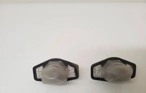 Honda CR-V Number plate light 8010