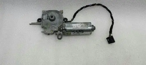 Mercedes-Benz E W211 Folding roof motor A2208203842
