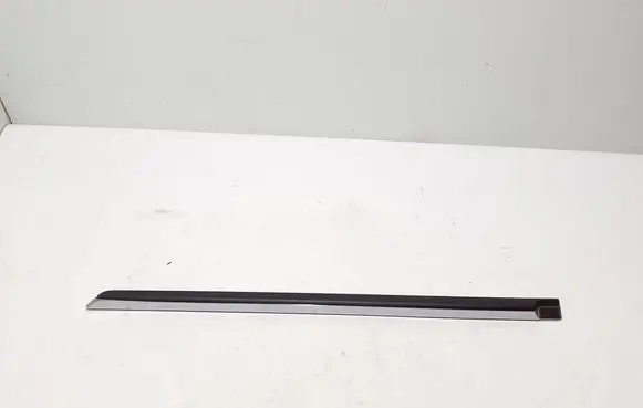 Volvo S90, V90 Rear door trim (molding) 31440102