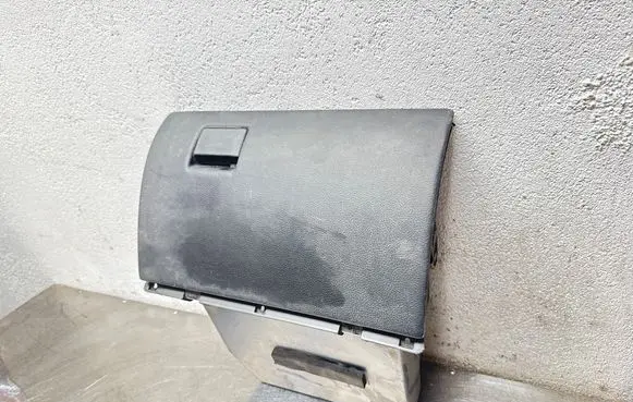 Opel Astra G Glove box 90561334 50047