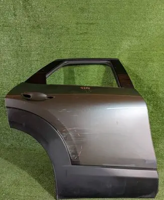 Mazda CX-30 Rear door 