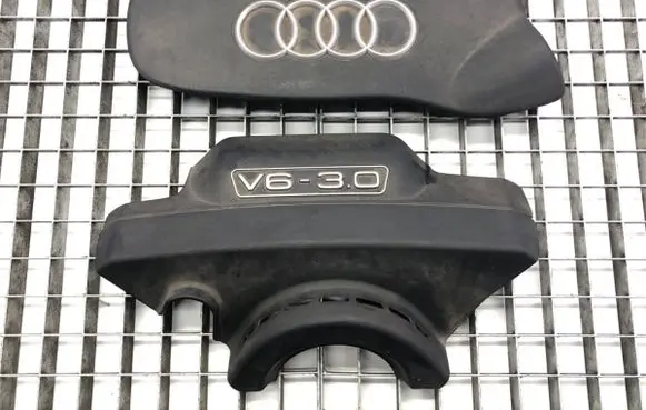 Engine cover (trim)