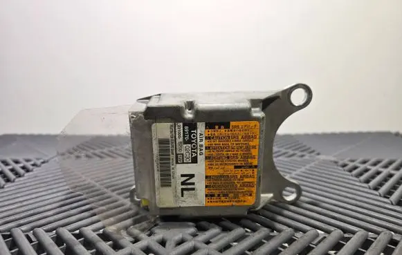 Toyota Auris E180 Airbag control unit/module 8917002C30 2310006290
