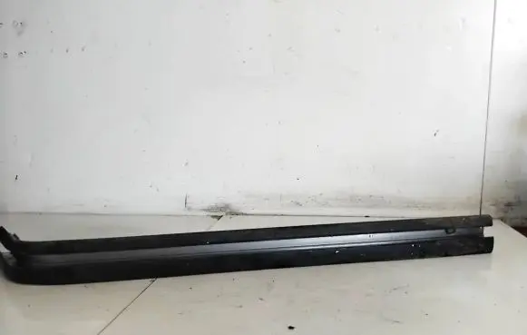 Nissan NV200 Sliding door trim 