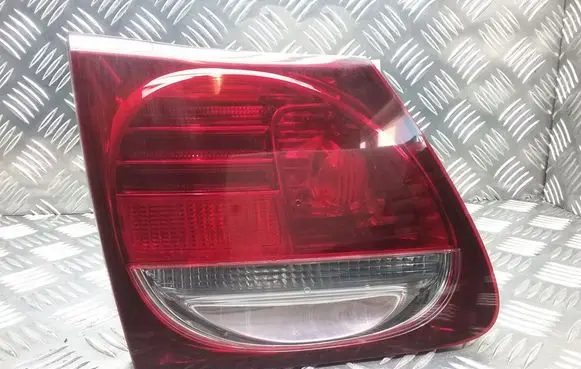 Lexus GS 300 350 430 450H Tailgate rear/tail lights