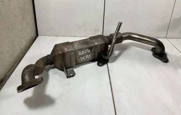 Toyota RAV 4 (XA30) EGR valve cooler 256800R01000