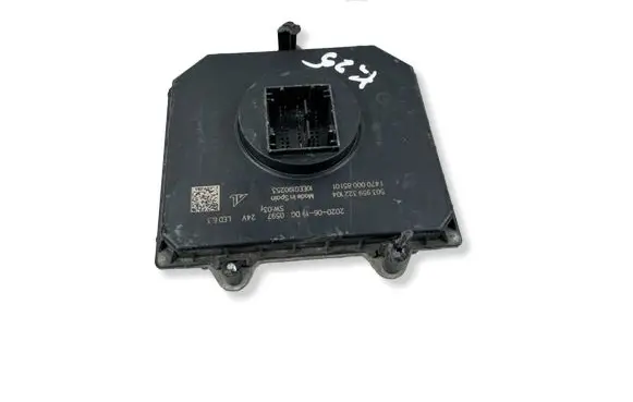 Iveco Daily 6th gen LED ballast control module 503959322104 20200619DG 147000085101