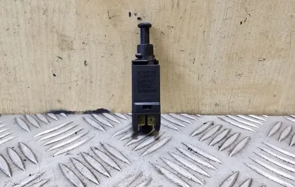 Volkswagen Transporter - Caravelle T4 Brake pedal sensor switch 191945515