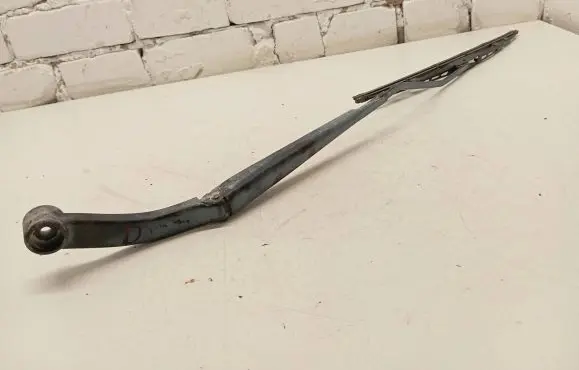 Ford Ranger Front wiper blade arm AB3917B589AF
