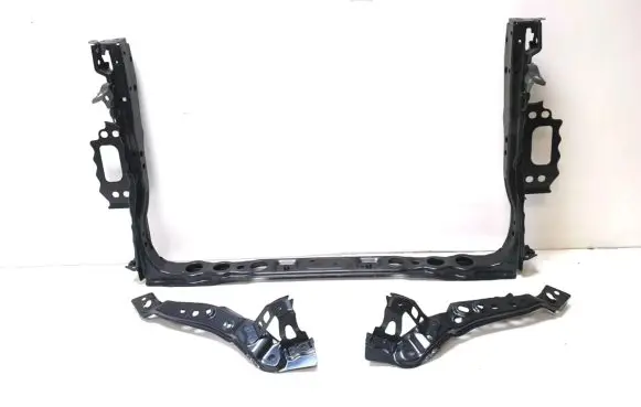 Toyota Yaris Top upper radiator support slam panel