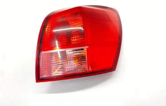 Nissan Qashqai Rear/tail lights 89070312
