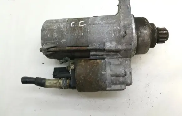 Volkswagen PASSAT CC Starter motor 02M911023A