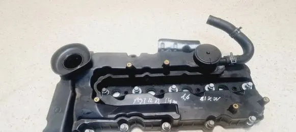 Opel Astra J Rocker cam cover 55571586