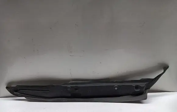 Audi Q3 F3 Fender end trim 8V0821112