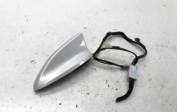 Honda e:Ny1 Aerial GPS antenna 8A15031AAG010M1 NH883P 8A150-31AA-G010-M1