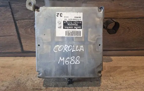 Toyota Corolla E120 E130 Engine control unit/module 8966602320 1758006374 M1758006374