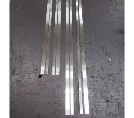 Mercedes-Benz E W124 sill trim set (inner) 1246800735 A1246800735 1246800835