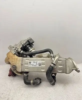 BMW 5 G30 G31 EGR valve cooler 8599832
