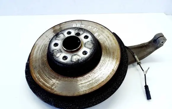 BMW 5 G30 G31 G38 Front wheel hub