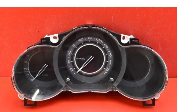 Speedometer (instrument cluster)