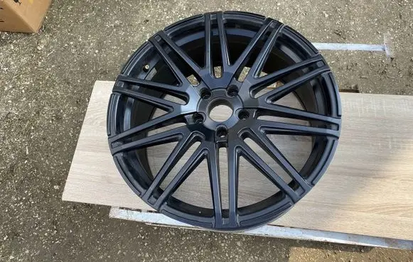 Volkswagen Multivan T6 R20 alloy rim