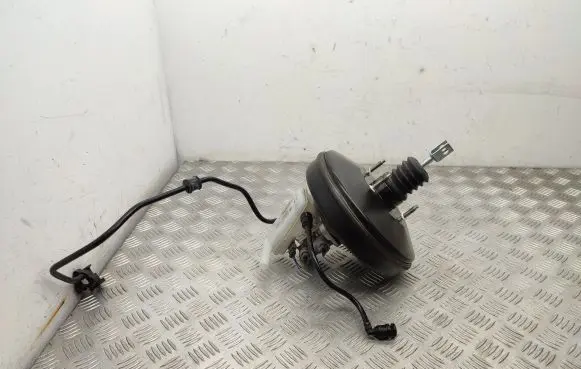 Ford B-MAX Brake booster AY112B195AA