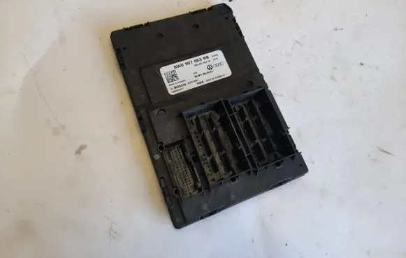 Audi A4 S4 B9 Comfort/convenience module 8W0907063BB