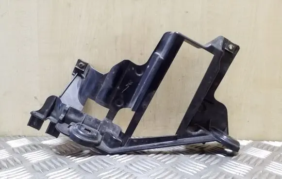 BMW X5 E53 Headlight/headlamp mounting bracket 224568