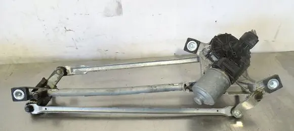 Ford Mondeo MK IV Front wiper linkage 