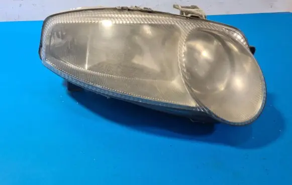 Alfa Romeo 147 Headlight/headlamp 465565650