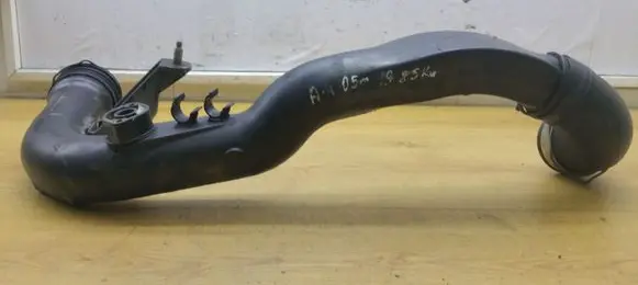 Audi A4 S4 B7 8E 8H Intercooler hose/pipe 8E0145762