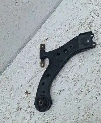 Toyota RAV 4 (XA50) Rear control arm
