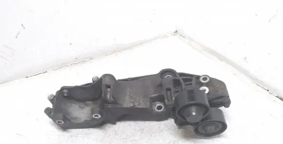 Renault Master III Generator/alternator bracket 117103703R