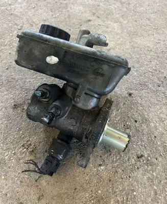 Renault Laguna II Master brake cylinder 03350884771