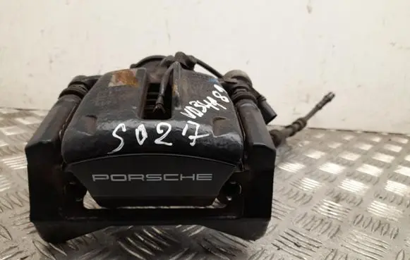 Porsche Macan (95B) Rear brake caliper 95B615405AE