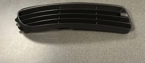 Audi A4 S4 B5 8D Front bumper lower grill 8D0807346B