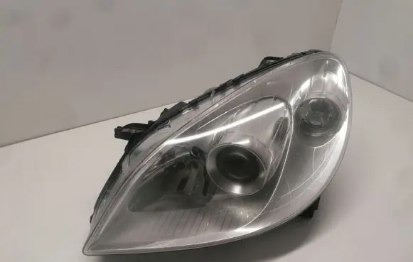 Mercedes-Benz B W245 Headlight/headlamp A1698201761