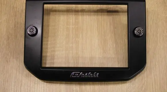 Radio/GPS head unit trim