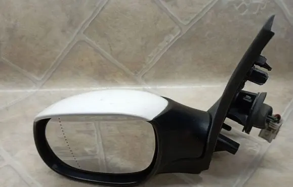 Peugeot 206 Front door electric wing mirror 017003