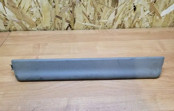 Volvo S80 Front sill trim cover SWC060