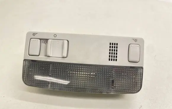 Skoda Octavia Mk2 (1Z) Front seat light 3B0947105C